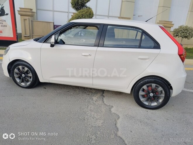 MG 3 2012, 110,000 km - 0.2 л - Bakı