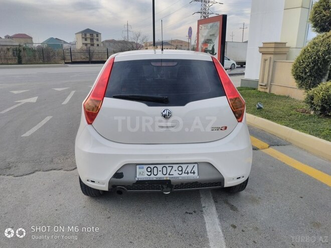 MG 3 2012, 110,000 km - 0.2 л - Bakı