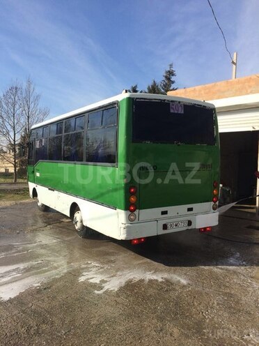 Isuzu NPR 66 P 2002, 200,000 km - 3.9 l - Bakı