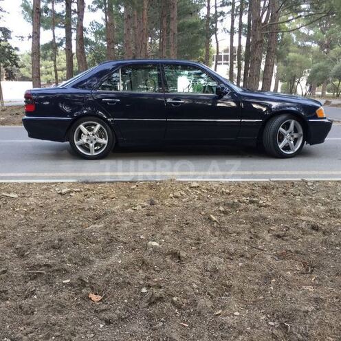 Mercedes C 230 1999, 197,000 km - 2.3 л - Sumqayıt