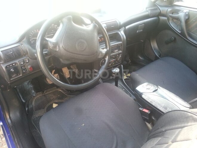 Opel Omega 1995, 36,594 km - 2.0 l - Sumqayıt