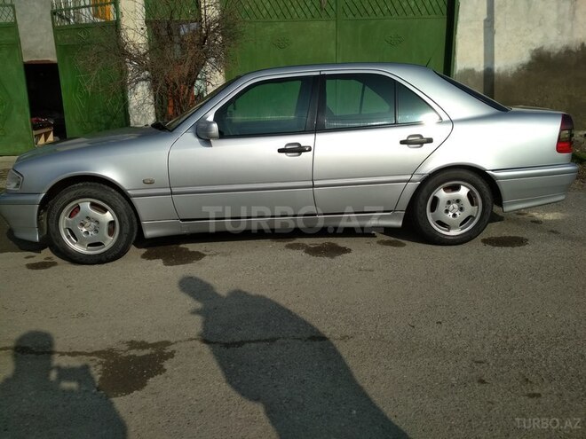 Mercedes C 180 1999, 283,000 km - 1.8 l - Yevlax
