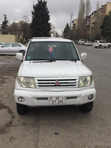 Mitsubishi Pajero io 1999, 254,138 km - 1.8 l - Bakı
