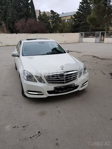 Mercedes E 220 2011, 143,000 km - 2.2 l - Bakı