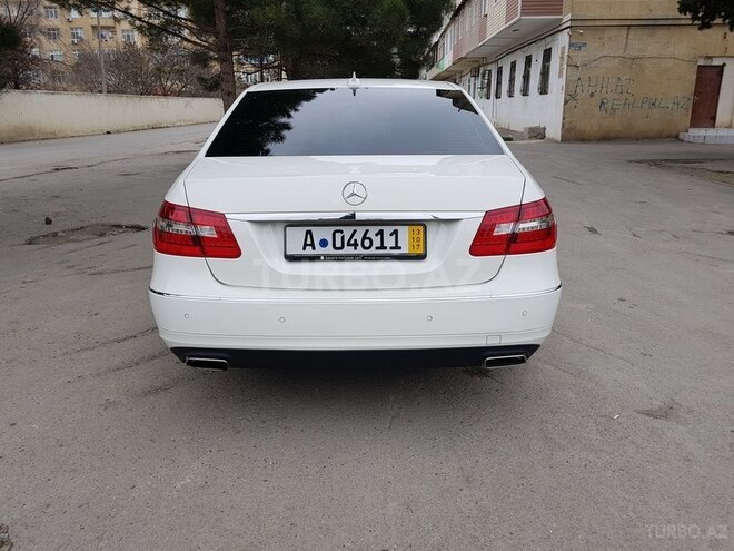 Mercedes E 220 2011, 143,000 km - 2.2 l - Bakı
