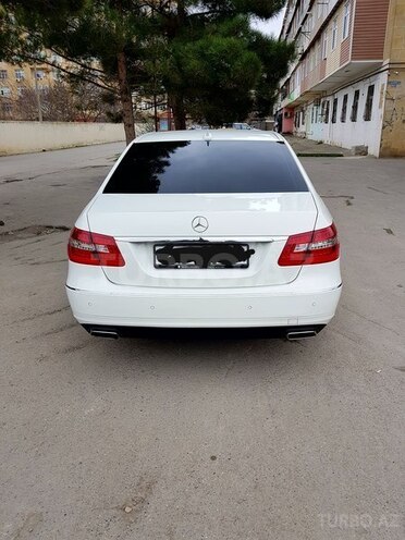 Mercedes E 220 2011, 143,000 km - 2.2 l - Bakı