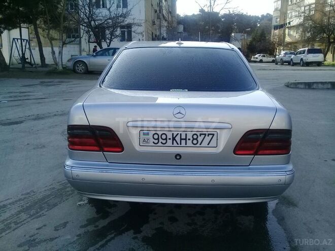 Mercedes E 320 2000, 288,000 km - 3.2 l - Bakı