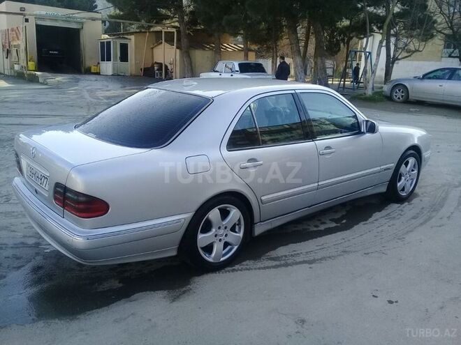 Mercedes E 320 2000, 288,000 km - 3.2 l - Bakı