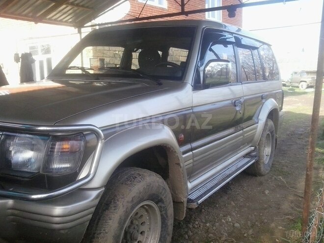 Mitsubishi Pajero 1992, 400,000 km - 2.5 l - Lənkəran