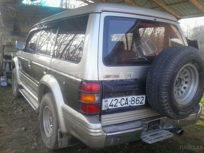 Mitsubishi Pajero 1992, 400,000 km - 2.5 l - Lənkəran