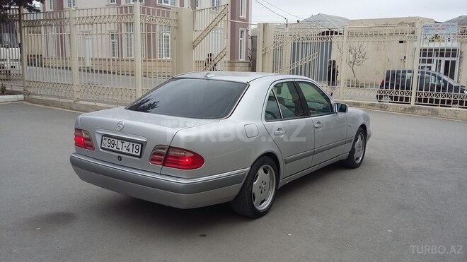 Mercedes E 230 1995, 291,667 km - 2.3 l - Bakı