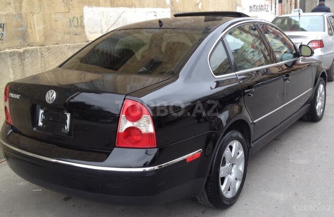 Volkswagen Passat 2004, 224,000 km - 1.8 l - Bakı