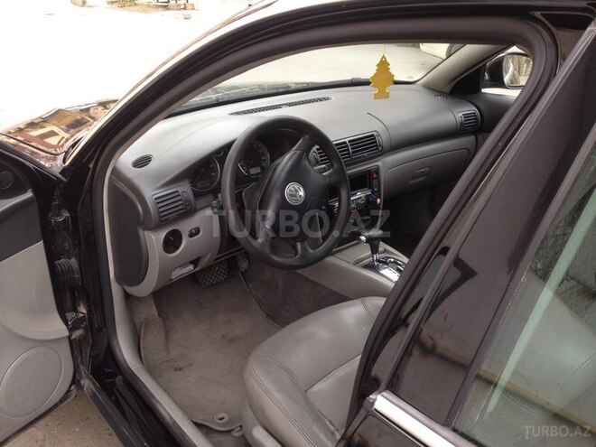 Volkswagen Passat 2004, 224,000 km - 1.8 l - Bakı