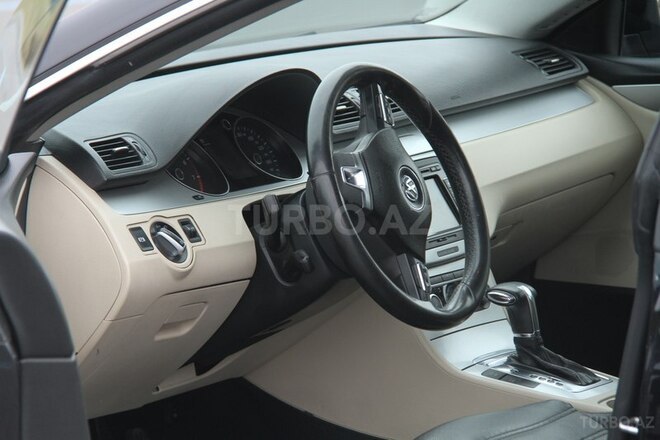 Volkswagen Passat CC 2009, 175,000 km - 2.0 l - Bakı