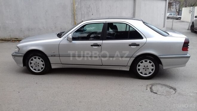 Mercedes C 220 1998, 356,000 km - 2.2 л - Bakı