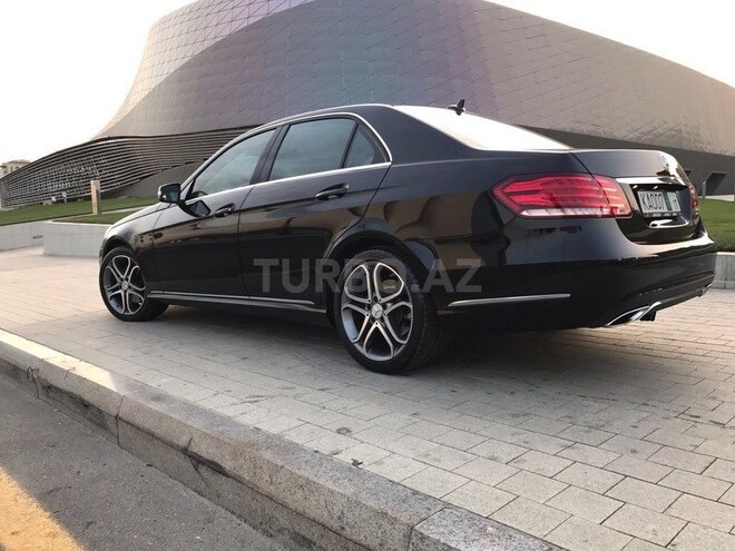 Mercedes E 220 2015, 97,500 km - 2.2 l - Bakı