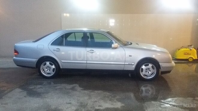 Mercedes E 200 1996, 350,000 km - 2.0 l - Gəncə