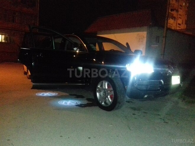 Volkswagen Touareg 2004, 191,000 km - 3.2 л - Bakı