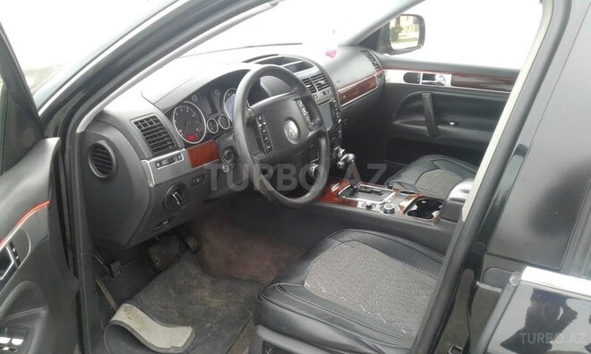 Volkswagen Touareg 2004, 191,000 km - 3.2 л - Bakı