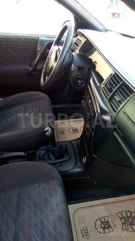 Opel Vectra 1997, 290,000 km - 1.8 l - Sumqayıt