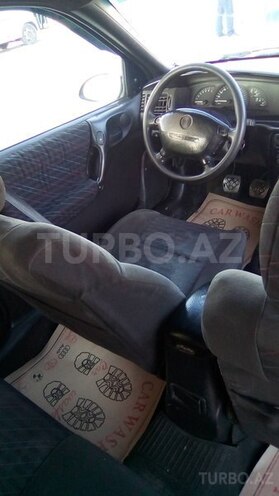 Opel Vectra 1997, 290,000 km - 1.8 l - Sumqayıt