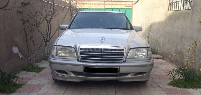 Mercedes C 220 1997, 342,000 km - 2.2 l - Bakı