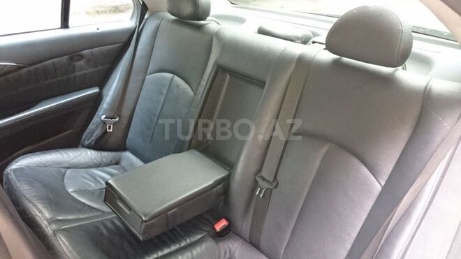 Mercedes E 220 2002, 321,000 km - 2.2 l - Bakı