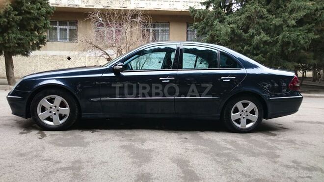 Mercedes E 220 2002, 321,000 km - 2.2 l - Bakı