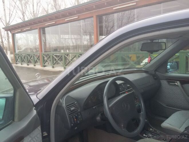 Mercedes C 180 1995, 220,000 km - 1.8 l - Gəncə