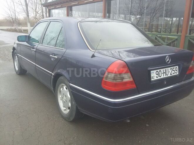 Mercedes C 180 1995, 220,000 km - 1.8 l - Gəncə