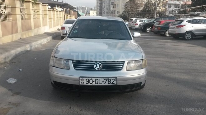 Volkswagen Passat 1998, 195,000 km - 2.8 l - Bakı