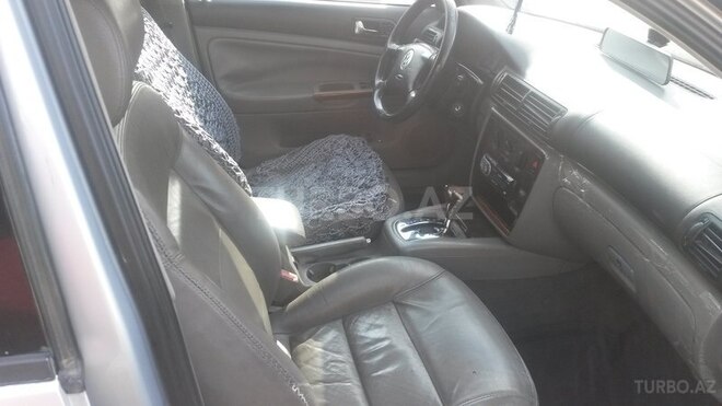 Volkswagen Passat 1998, 195,000 km - 2.8 l - Bakı