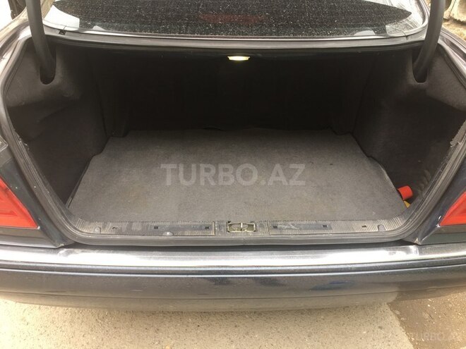 Mercedes E 240 1998, 306,000 km - 2.4 л - Bakı
