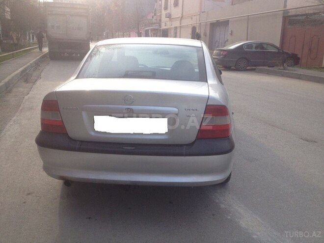 Opel Vectra 1998, 258,000 km - 1.6 l - Bakı