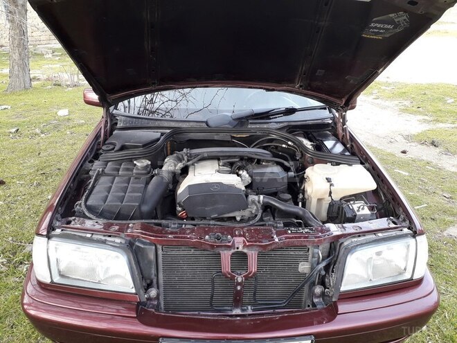 Mercedes C 180 1998, 298,000 km - 1.8 l - Sumqayıt