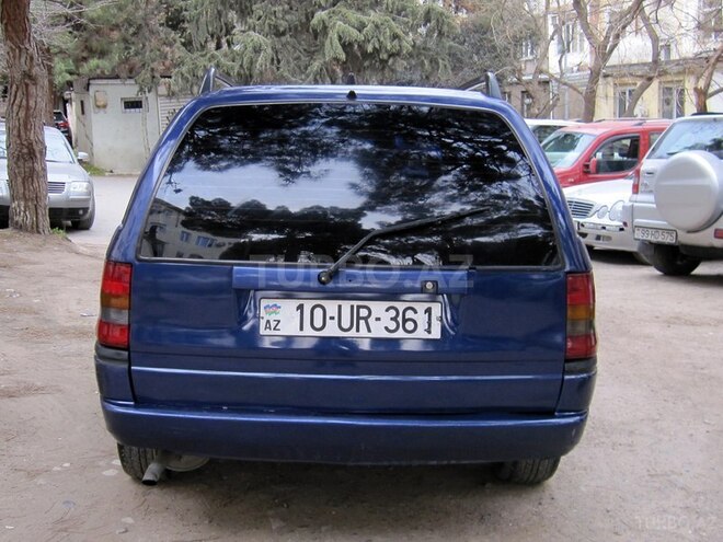 Opel Astra 1996, 215,000 km - 1.6 l - Bakı