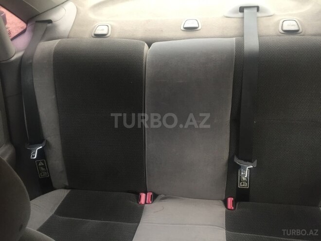 Ford Focus 2002, 201,639 km - 2.0 л - Sumqayıt