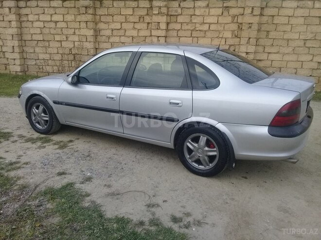 Opel Vectra 1996, 278,161 km - 2.0 l - Bakı
