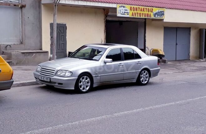 Mercedes C 180 1999, 330,000 km - 1.8 л - Bakı