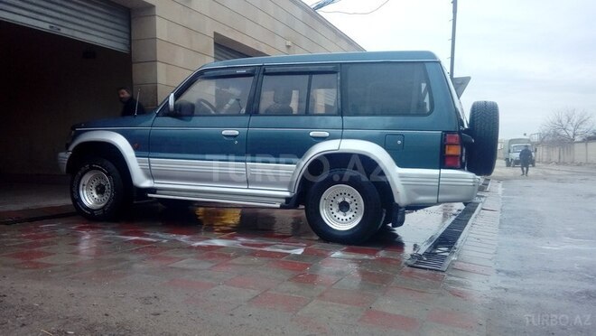 Mitsubishi Pajero 1993, 432,660 km - 2.5 l - Sumqayıt