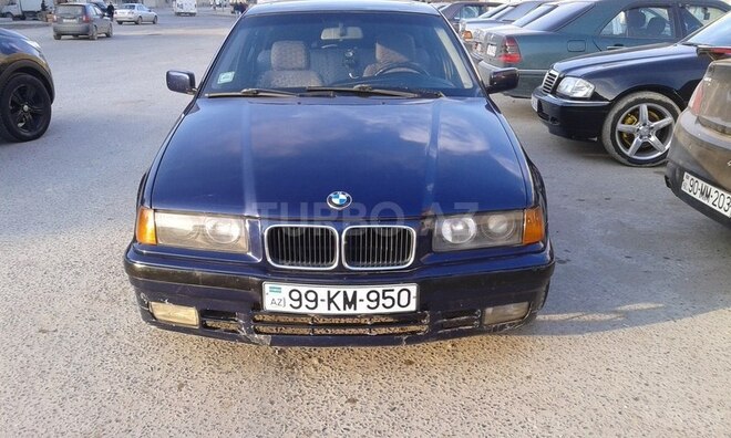 BMW 320 1992, 196,000 km - 2.0 l - Bakı