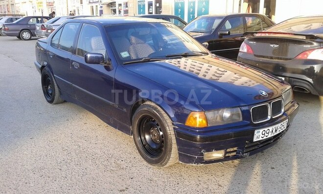 BMW 320 1992, 196,000 km - 2.0 l - Bakı
