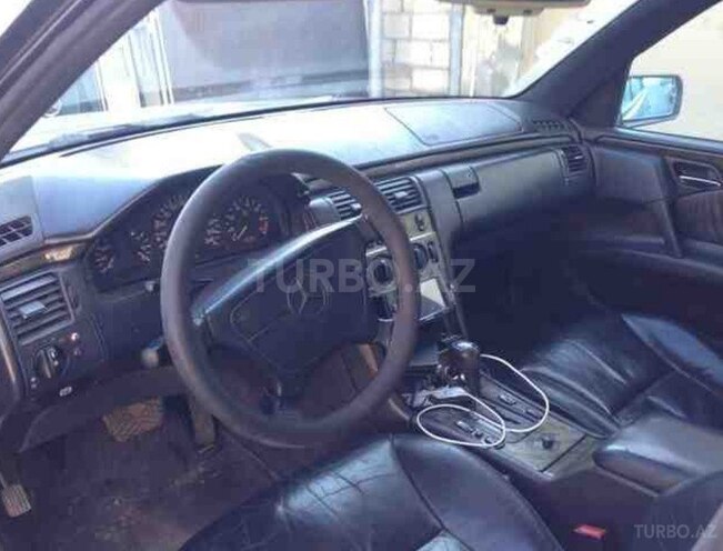 Mercedes E 230 1996, 150,000 km - 2.3 l - Gəncə