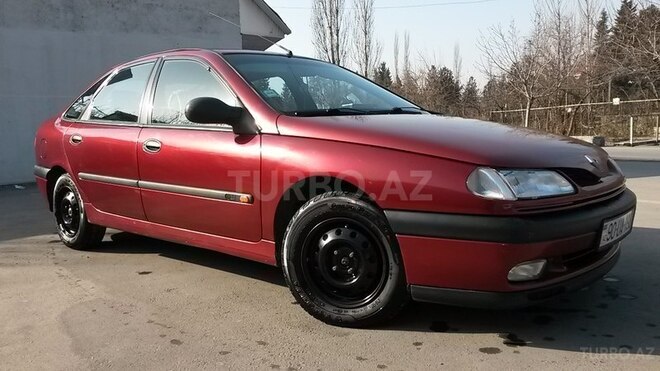 Renault Laguna 1998, 252,222 km - 2.0 l - Qax