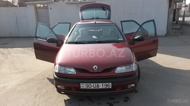 Renault Laguna 1998, 252,222 km - 2.0 l - Qax