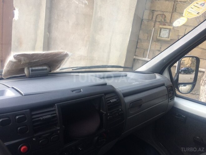 GAZ  2008, 140,000 km - 2.5 l - Bakı
