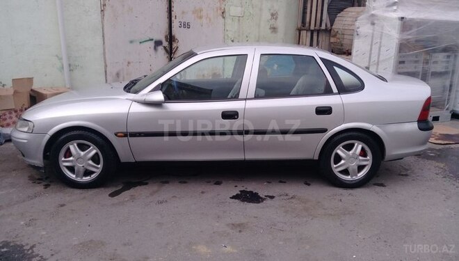 Opel Vectra 1996, 364,654 km - 2.0 l - Bakı