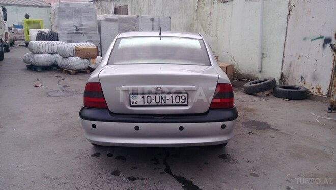 Opel Vectra 1996, 364,654 km - 2.0 l - Bakı