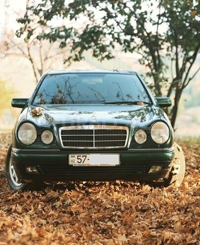Mercedes E 230 1996, 157,000 km - 2.3 l - Şəmkir