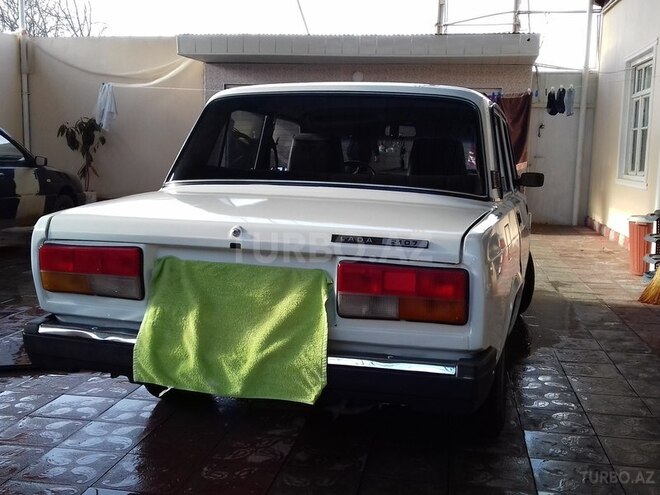 LADA (VAZ) 2107 1999, 224,345 km - 1.6 l - Samux